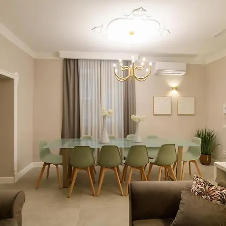 Rosa Grandi Residenze Apartment Naples